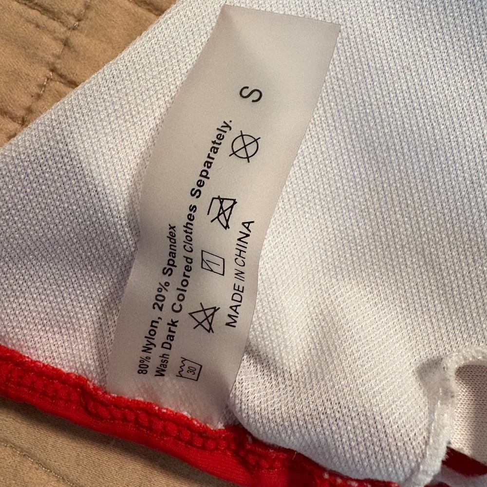 FINAL OFFER!  - SHEIN Red Triangle Bikini Women’s Swimwear - Small - Picture 4 of 8